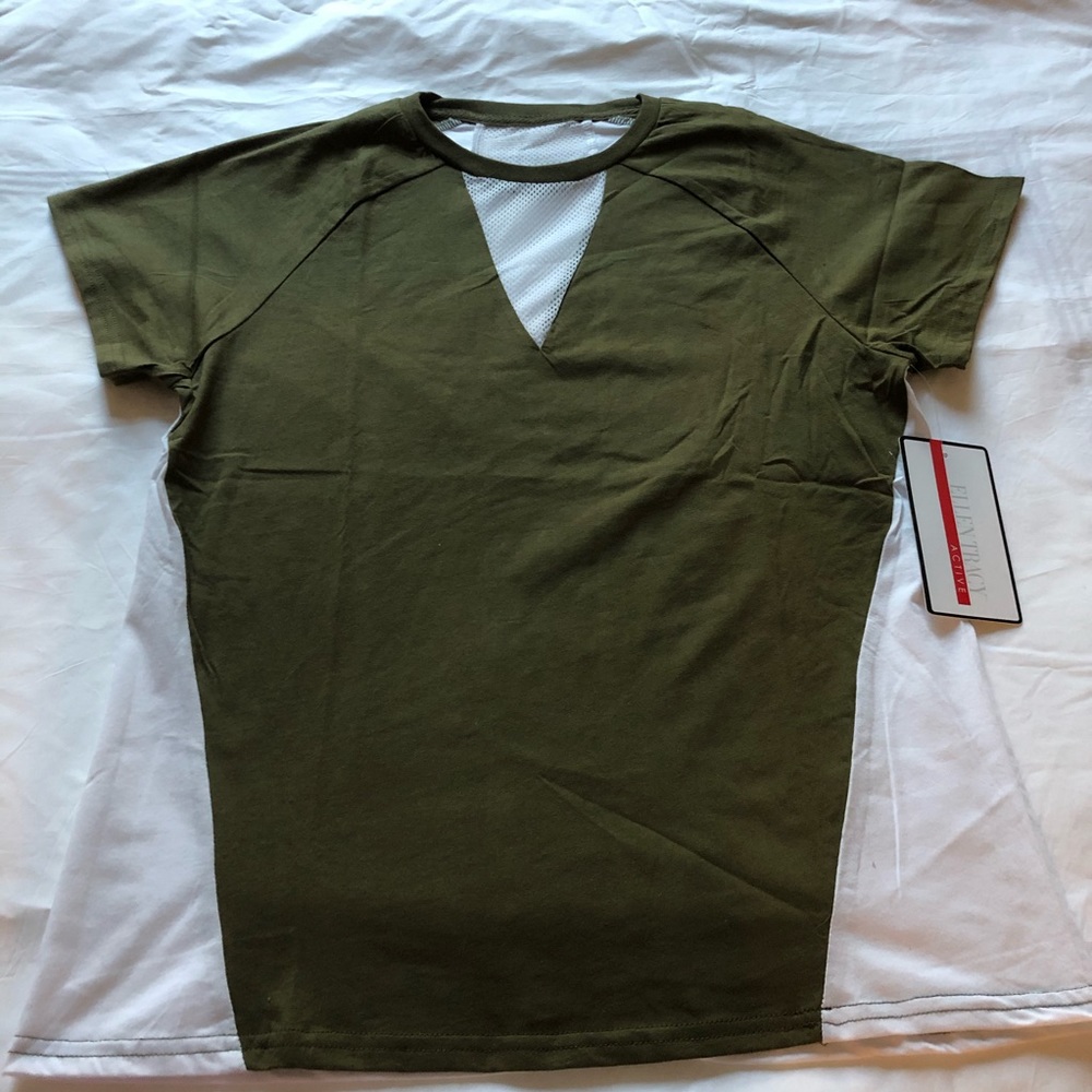 Fashion training top